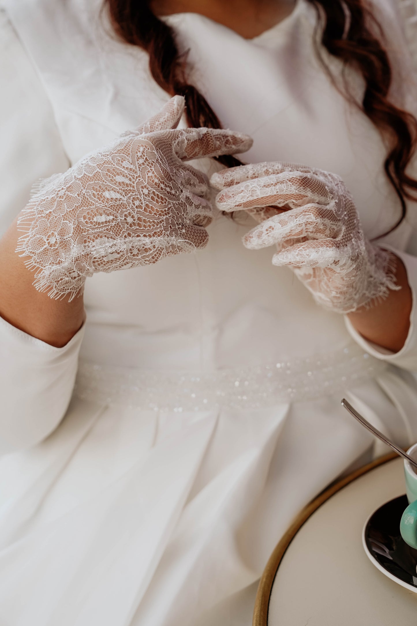 Robe de mariée en satin duchesse coupe trapèze