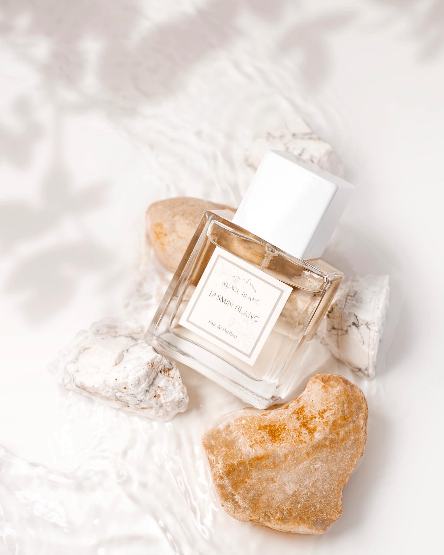 parfum créé en référence aux ruelles jonchées de jasmin au Maghreb
