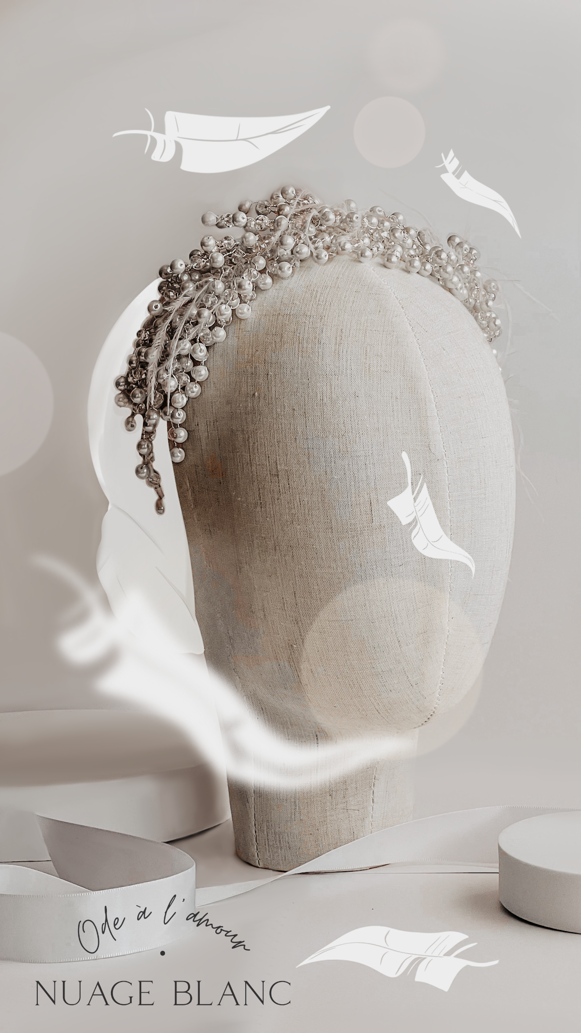 Bijou de tête perles et plumes