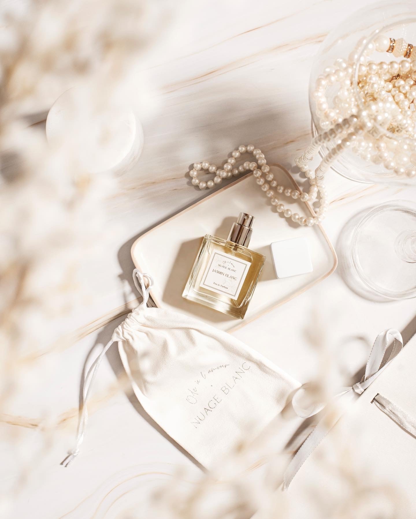 parfum créé en référence aux ruelles jonchées de jasmin au Maghreb