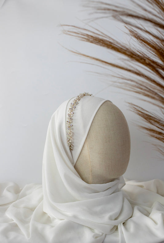 Bijou de tête fin avec strass en zirconium, perles et cristal 